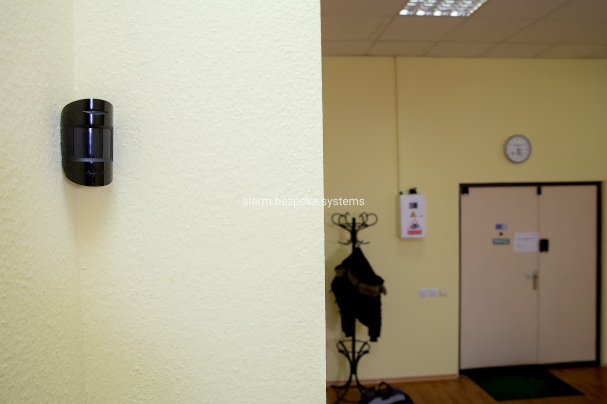 ajax systems starterkit install alarm bezpeka systems training center